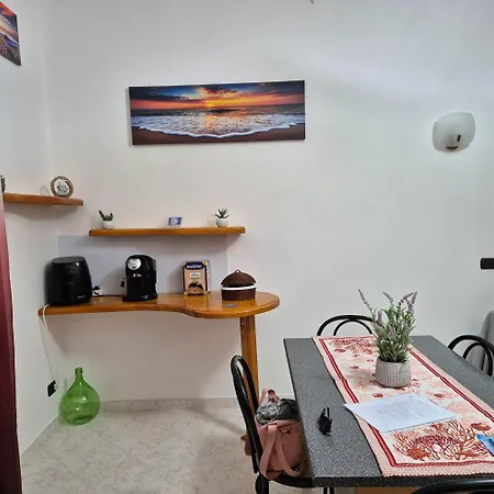 Oasi Casa Vacanza Villetta Indipendente * Lipari (Isola Lipari)
