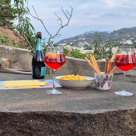 Oasi Casa Vacanza Villetta Indipendente * Lipari (Isola Lipari)