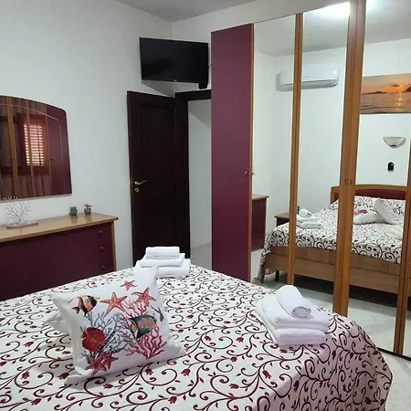 Oasi Casa Vacanza Villetta Indipendente Lipari (Isola Lipari)